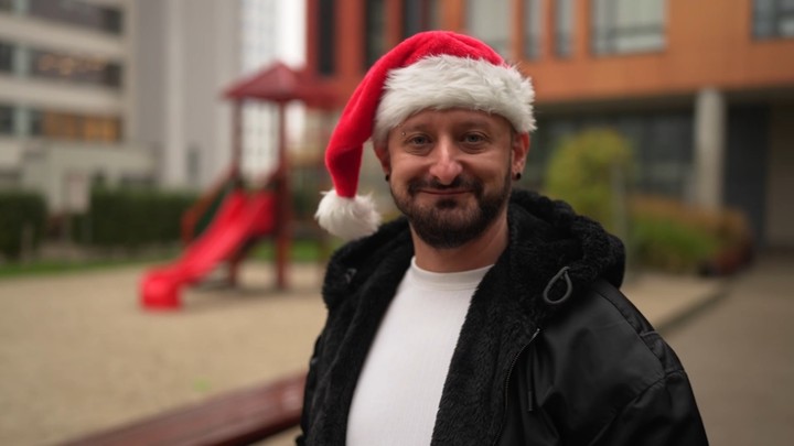 Bez servítky, Miroslav, Miňo